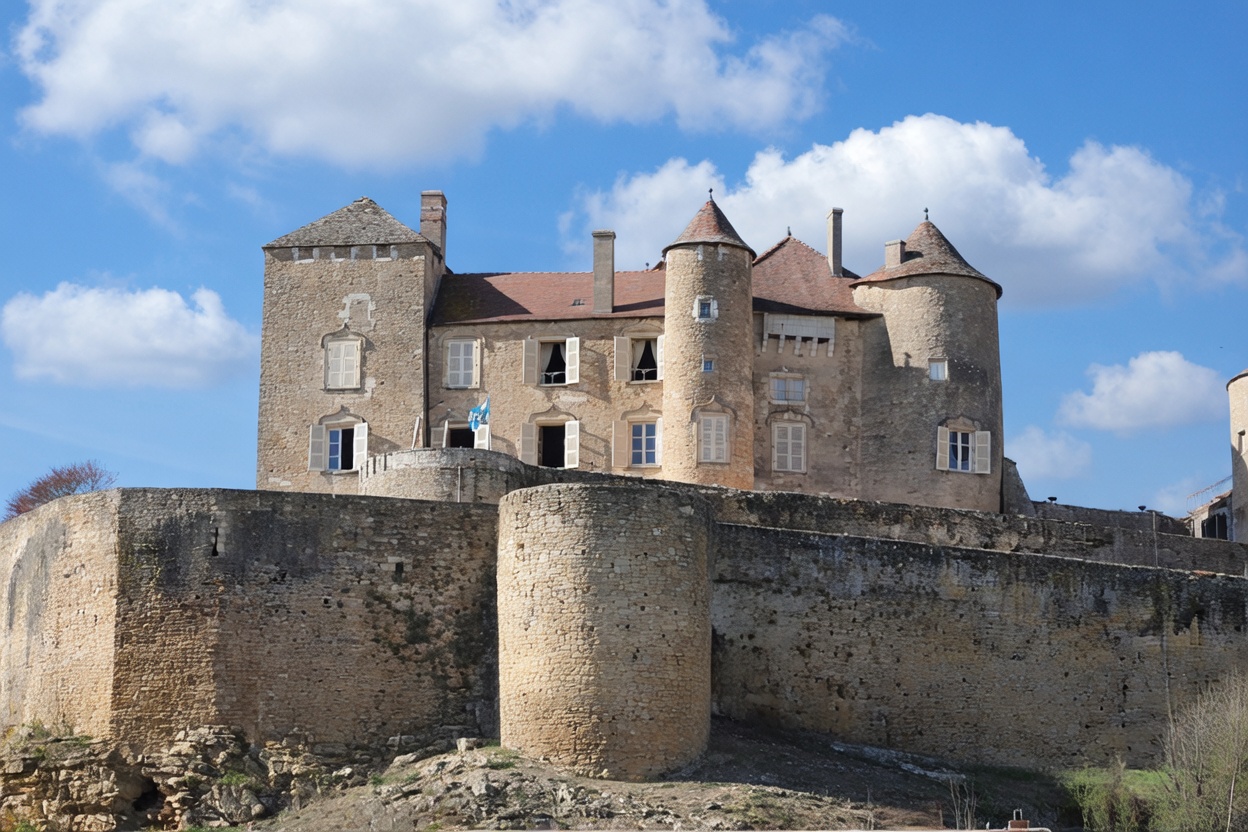 Château de Berzé-le-Châtel